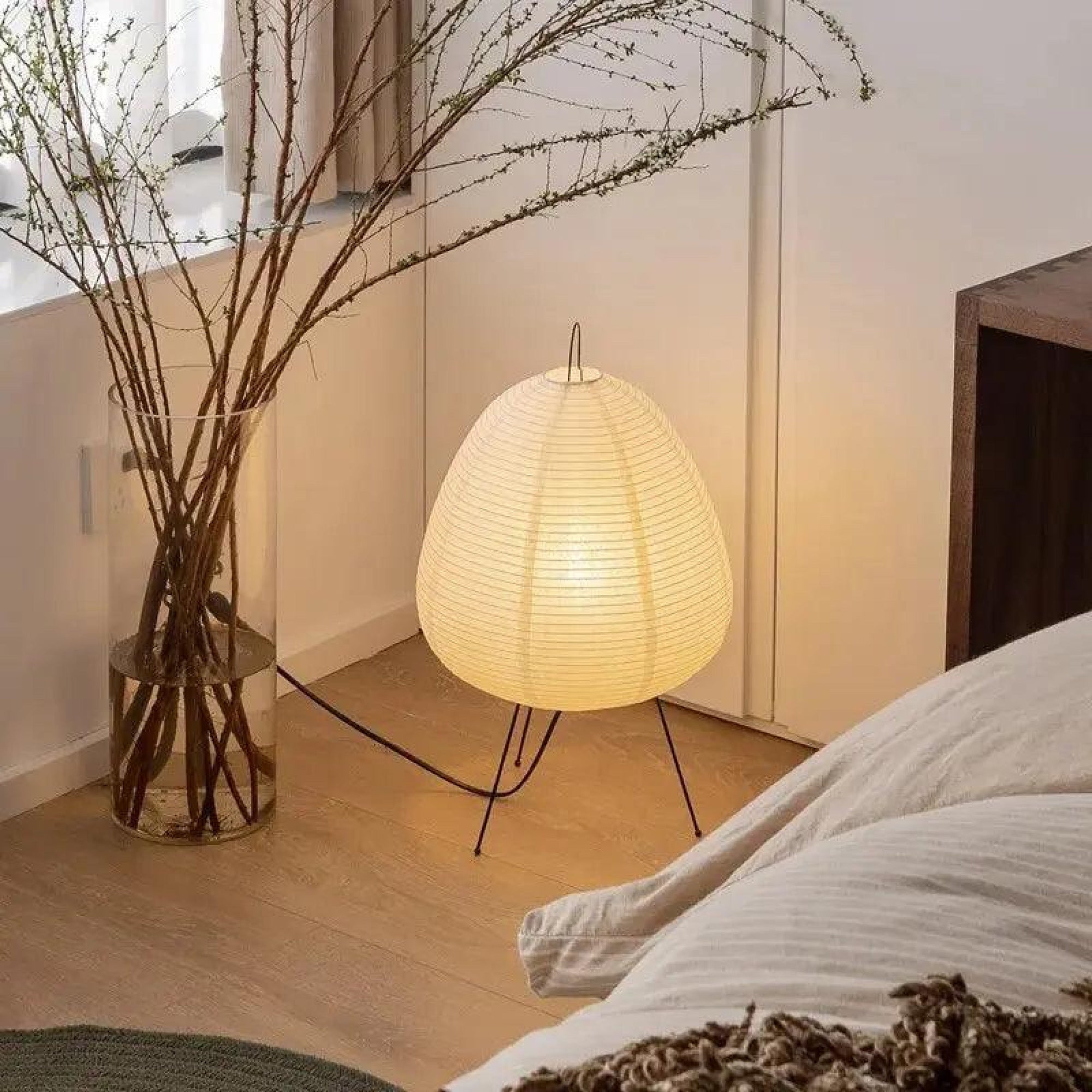 Tradaya - Table Lamp